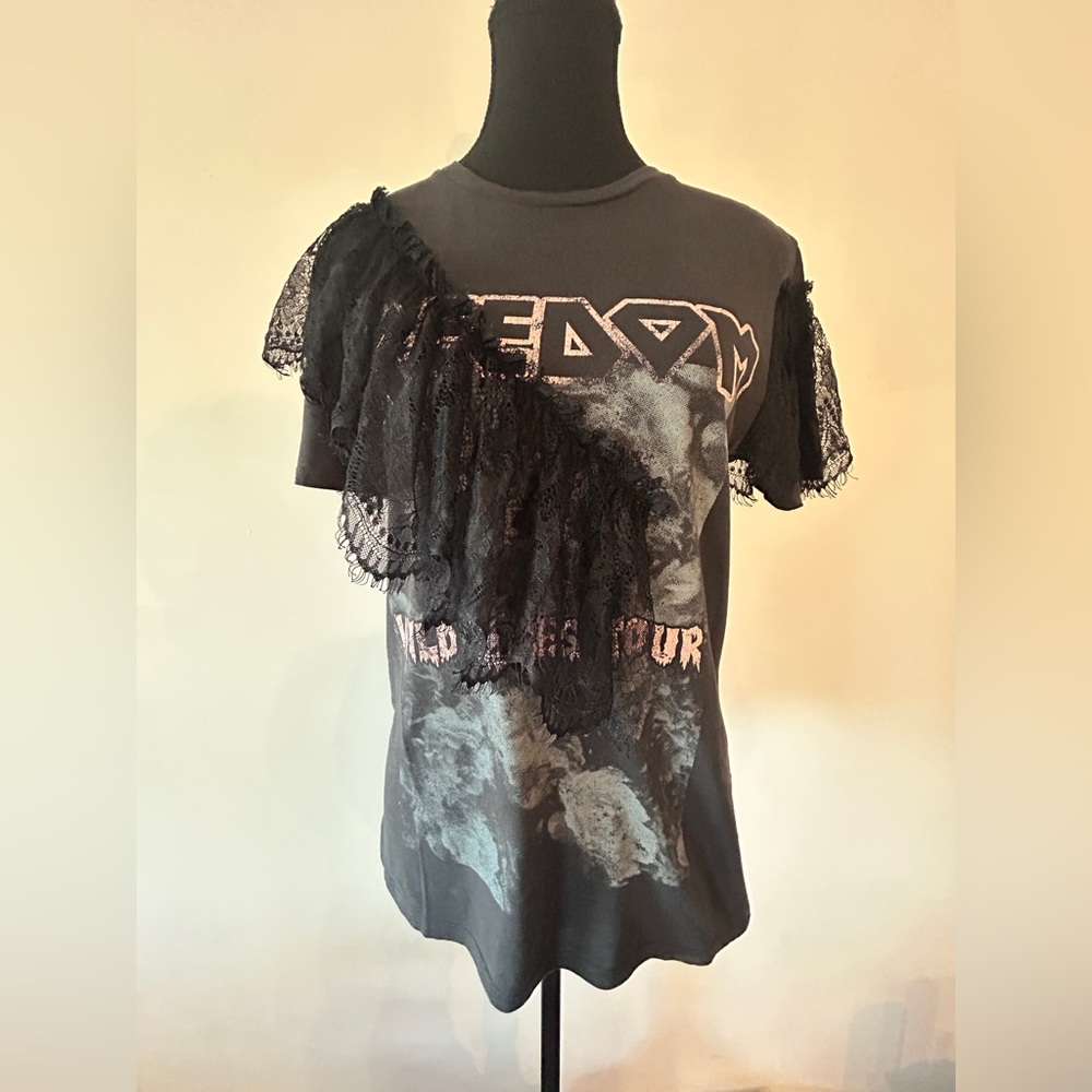 Topshop FREEDOM Wild Roses Tour Lace Ruffle Rock Band Tee Size 2 Petite